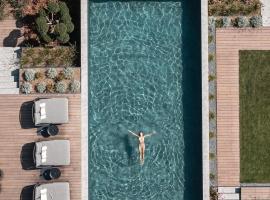 DER MESNERWIRT - 4 Superior - Meraner Land，位于阿维兰奥的酒店