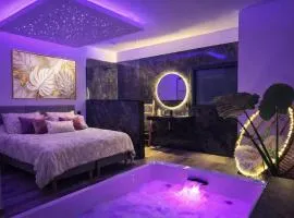 Suite jacuzzi privé neuf Les Charmettes
