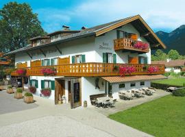 Das Alpenglühn Hotel & Restaurant，位于克伦的酒店