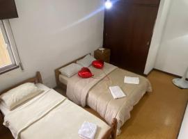 La vie rose chambre double avec salle de bain commune，位于阿普利亚的酒店