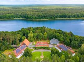 杜勒西-是弗黑德酒店，位于滕普林的酒店