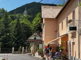 Zöldfa Panzió