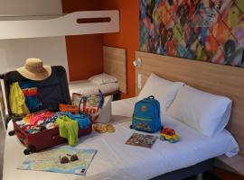 KYRIAD DIRECT LYON NORD - Dardilly，位于达迪利的酒店