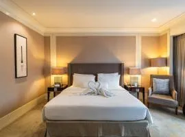I Hotel Batam