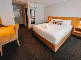 汤斯维尔克拉利昂汽车旅馆