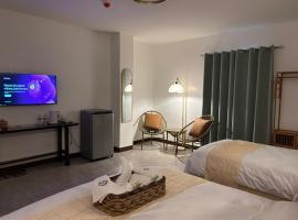 Serene Rise Hotel，位于安吉利斯的酒店