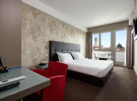 贝斯特韦斯特欧陆酒店，位于乌迪内的酒店