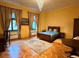 Old Town Family House