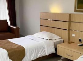 Ramayana Hotel，位于打横的酒店