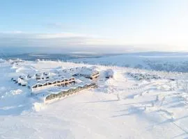 Star Arctic Hotel & Activities