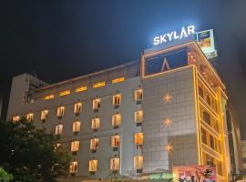 SKYLAR Tirupati，位于蒂鲁帕蒂的酒店