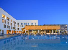 mk hotel tirana，位于地拉那的酒店