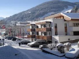 Appartement Living Schönwies including Indoorpool, Sauna and Icerink next to us at leisure center Zell am See