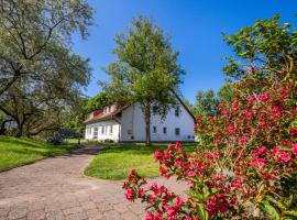 BSW Ferienwohnungen Hiddensee，位于希登塞的酒店