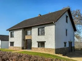 4 Bedroom Stunning Home In Rendeux