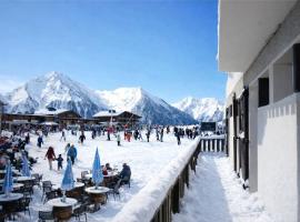 Ô Chalet 1700，位于圣拉里苏朗的酒店