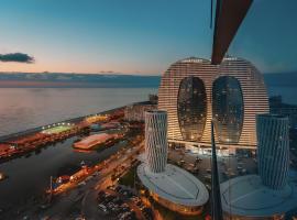 Royal Sea View Resort Hotel，位于巴统的酒店
