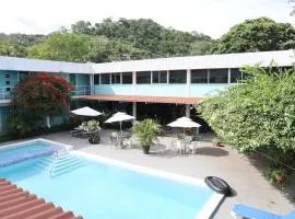 Pacific Coast Hotel