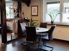 Fachwerk FeWo Schoningen，位于乌斯拉尔的酒店