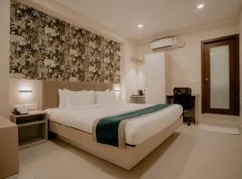 Hotel Eagle Empire