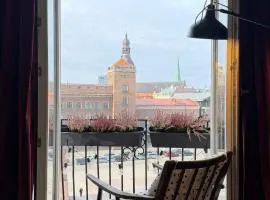 Sunset view apartment in Old Town