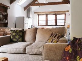 Saffron Cottage，位于North Petherwin的酒店