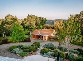 Romantic Yosemite Retreat - Private Zen Hot Tub