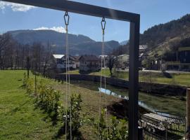 Jajce Youth - Camp and Accommodation，位于亚伊采的酒店