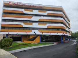 Alex Hotel and Suites Anchorage Airport，位于安克雷奇的酒店