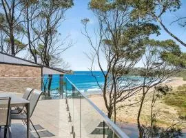 Architectural Beachfront Escape Yowani House