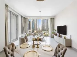 Forte Royale 2BR Luxury Living in Downtown-11
