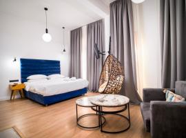 The Maroon Bottle Hotel，位于塞萨洛尼基的酒店