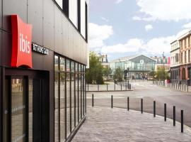 ibis Bethune Centre Gare，位于贝休恩的酒店