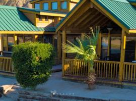 Pirate Cove Resort，位于针城的酒店