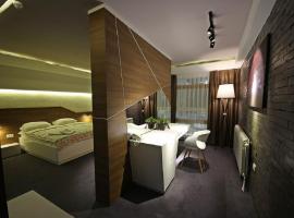 Enylux Hotel，位于Preševo的酒店