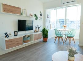 VISTAS AL MAR CANNES HOME RENt MALAGA，位于托罗克斯的酒店