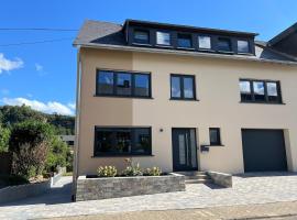 Ferienhaus Moselliebe Kröv，位于克罗夫的酒店