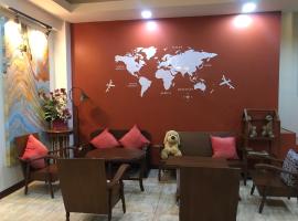 ปริญศิริ เพลส2，位于帕府的酒店