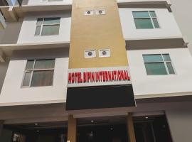 Super Capital O Seven Wonders Inn Near Sahara Ganj Mall，位于勒克瑙的酒店