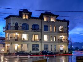 Hotel Coquette，位于Măneciu的酒店
