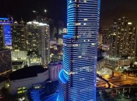 Downtown Miami Deluxe Apartment