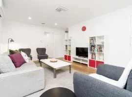 Family-Friendly Home with Yard Near Gungahlin - Hosted by Canstay