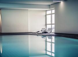 吕登沙伊德美居酒店，位于吕登沙伊德的酒店