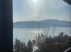 Lake View Rooms PASQYRA Ksamil