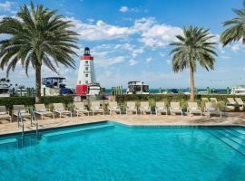 Faro Blanco Resort Marathon Florida Keys, Curio by Hilton，位于马拉松的酒店