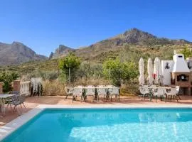 MalagaSuite Casa Rural Alcaucin con Piscina y Barbacoa