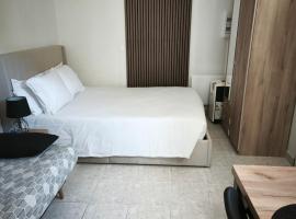 Joli appartement près de la mer，位于富拉的酒店