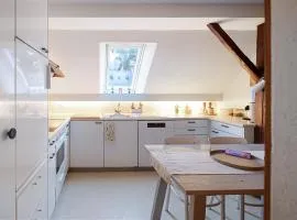 Mieliva Homes Häbni - Mountain View Retreat - Self Check-in - Family friendly - Balcony-free Parking