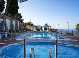 Hotiday Bordighera，位于博尔迪盖拉的酒店