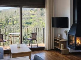 Allotjaments Pirineus，位于莫略的酒店